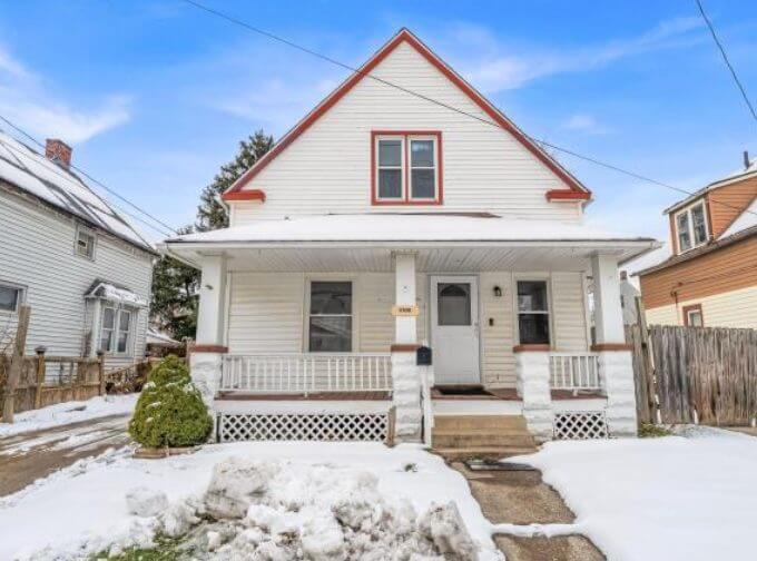 Single Family Rental Sold by the Cleveland Property Team for $125K