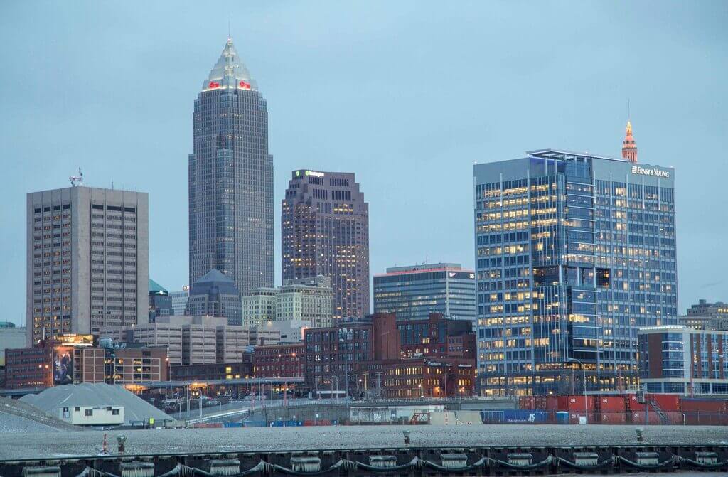 Captivating view of Cleveland's downtown skyline showcasing modern architecture and illuminated buildings.